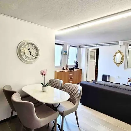 Lakeview Basement Near Interlaken Apartamento *