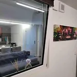 Lakeview Basement Near Interlaken Apartment