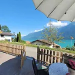 Lakeview Basement Near Interlaken Apartment